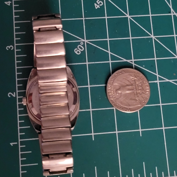 Vintage Roxy Watch - Picture 5 of 7